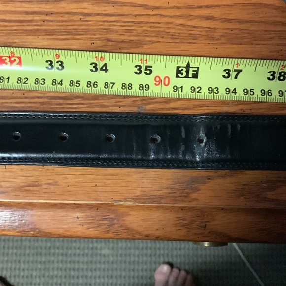 Dockers black leather belt 32-26 - Picture 2 of 5